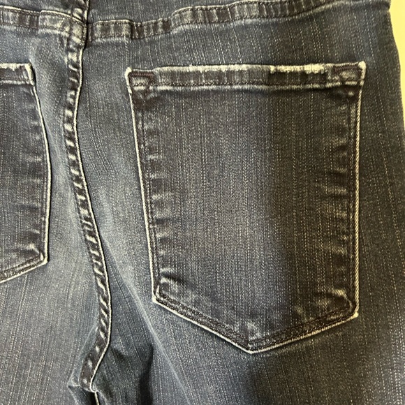 Frame High Rise Ali Skinny Jeans - Picture 6 of 10